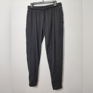Reserved European mens pants L size